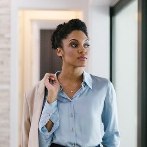 Meet your Posher, Amina